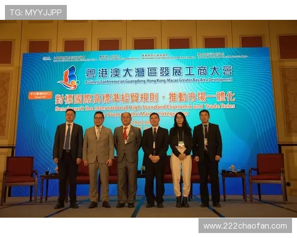 深入探讨澳门发牌的规则与技巧